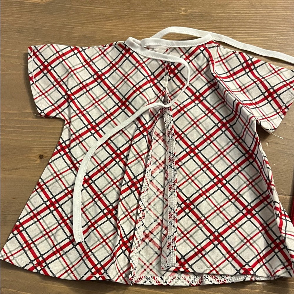 Lot of Handmade Doll Clothes- fits 18” doll - Picture 9 of 9